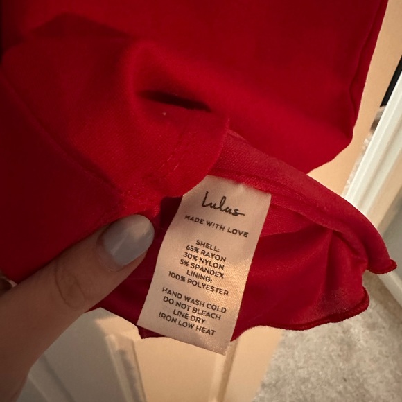 Lulu’s Red Bodycon Mini Dress - Picture 3 of 3